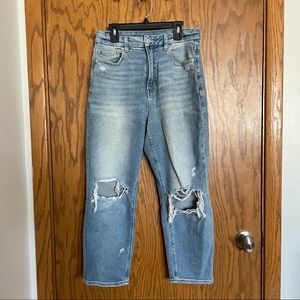 AEO stretch mom jeans size 6 xshort
